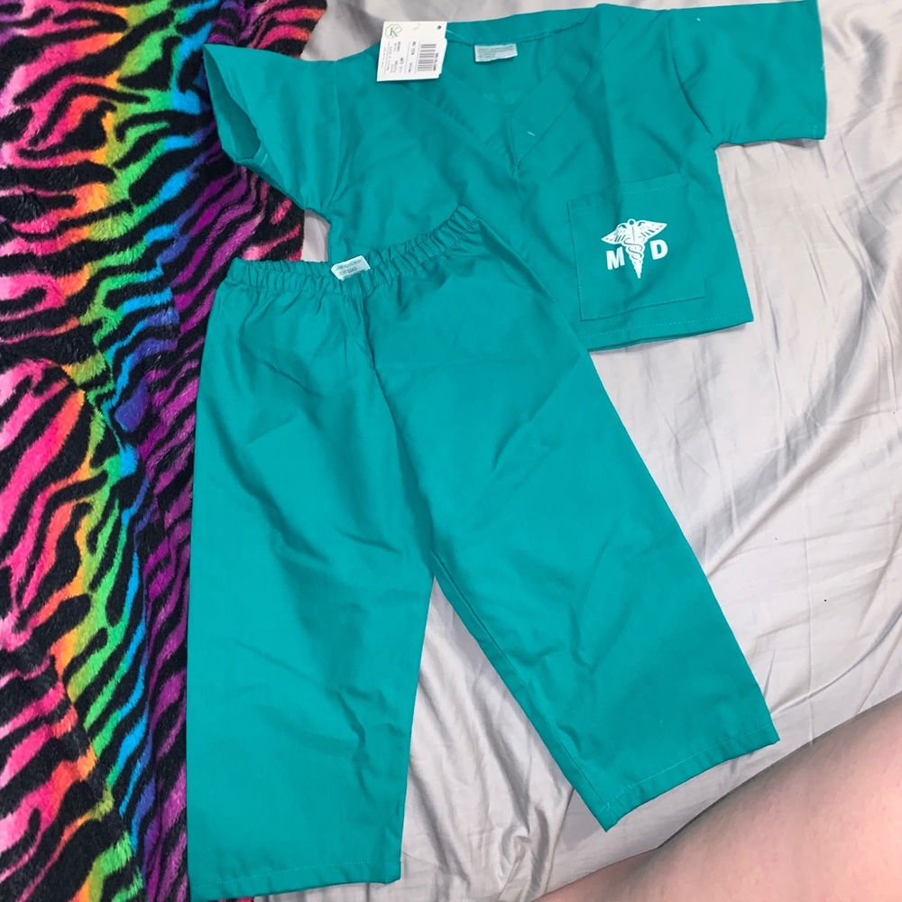 Doctor in Training outfit